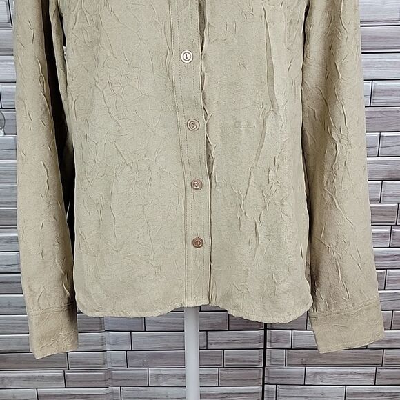 Christopher and Banks button-down shirt Size M - Picture 3 of 10
